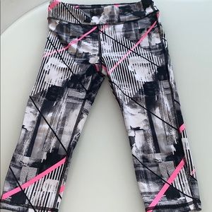 Girls Capri leggings